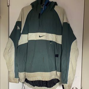 Vintage Nike ACG Snowboarding/Ski Jacket